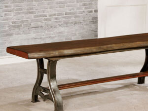 Leann Bench
