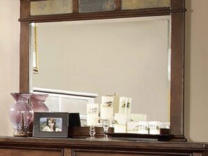Alcazar Mirror