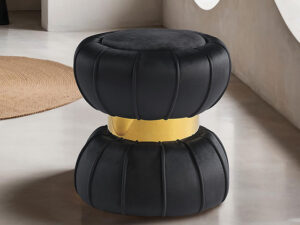 Dorothea Stool