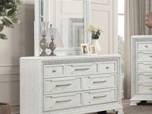 Stella Mia Dresser w/Jewelry Box