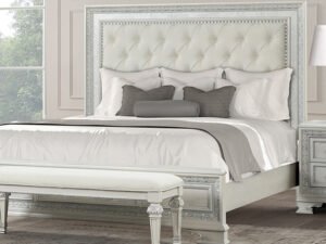 Stella Mia 4 Pc Queen Bedroom Set