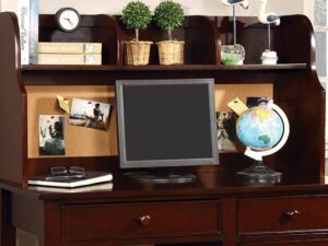 Omnus Hutch