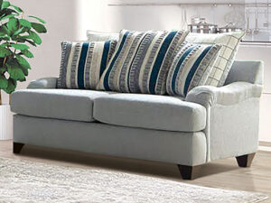 Plaistow Loveseat